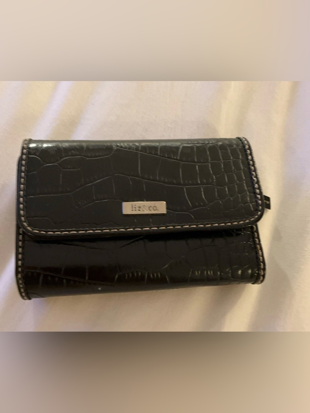 liz & co. Black Croc-Embossed Trifold Wallet with Metal Logo
